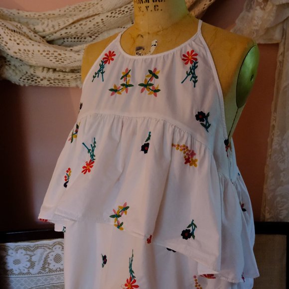 Cute Embroidery Hippie Top - Picture 3 of 7